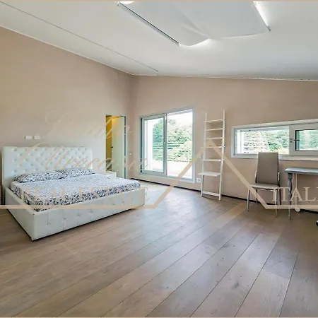 Splendida Con Piscina Riscaldata Vicino Villa *